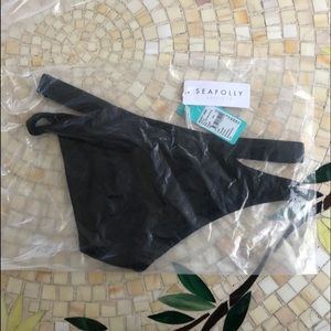 Seafolly NWT Active Split Band Hipster Black US 8